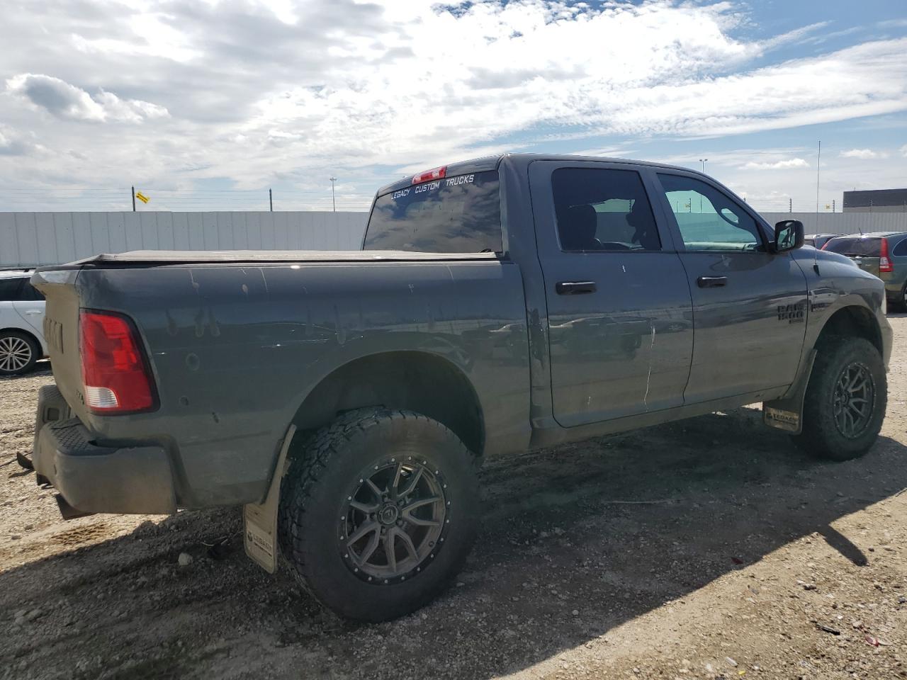 2022 Ram 1500 Classic Tradesman - Image 3