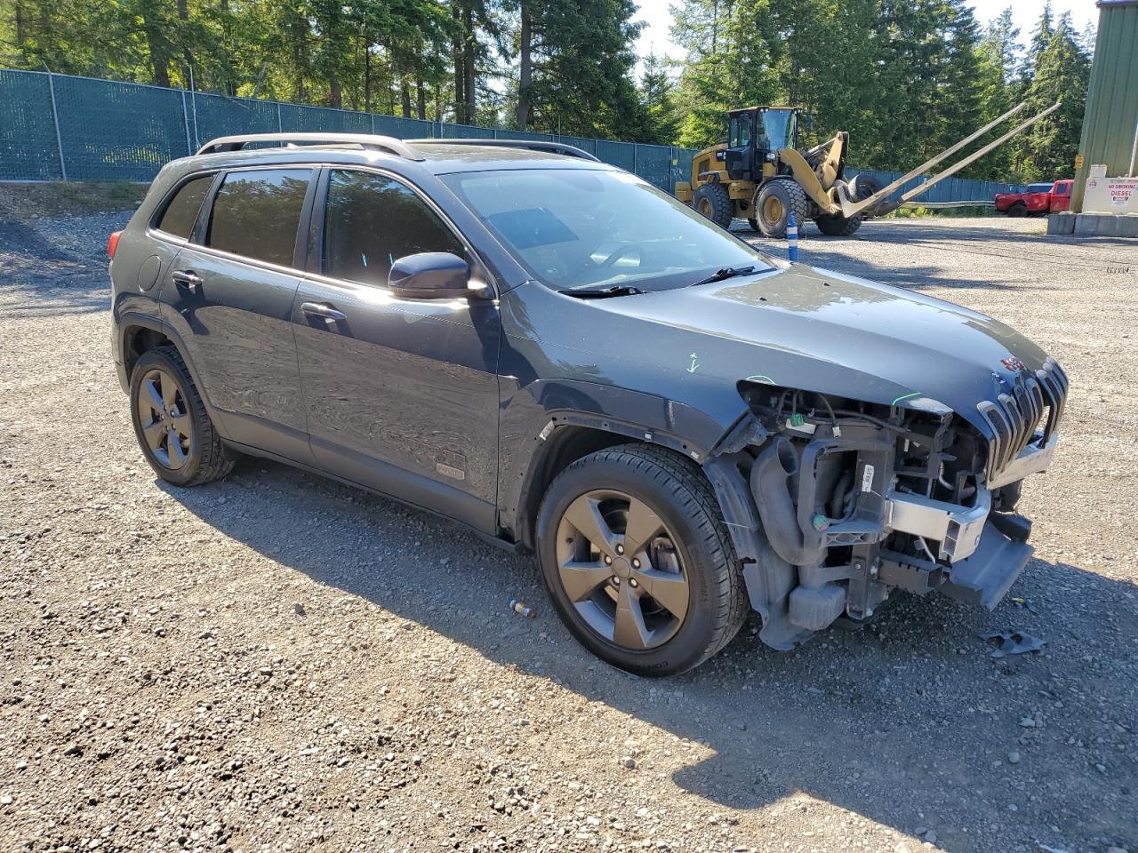 2016 Jeep Cherokee Latitude - Image 4