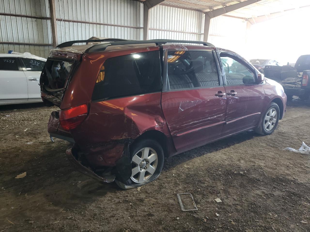 2004 Toyota Sienna Xle - Фото 3