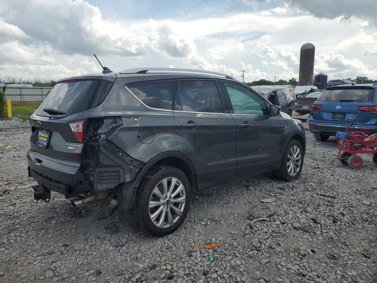 2018 Ford Escape Titanium - Фото 3
