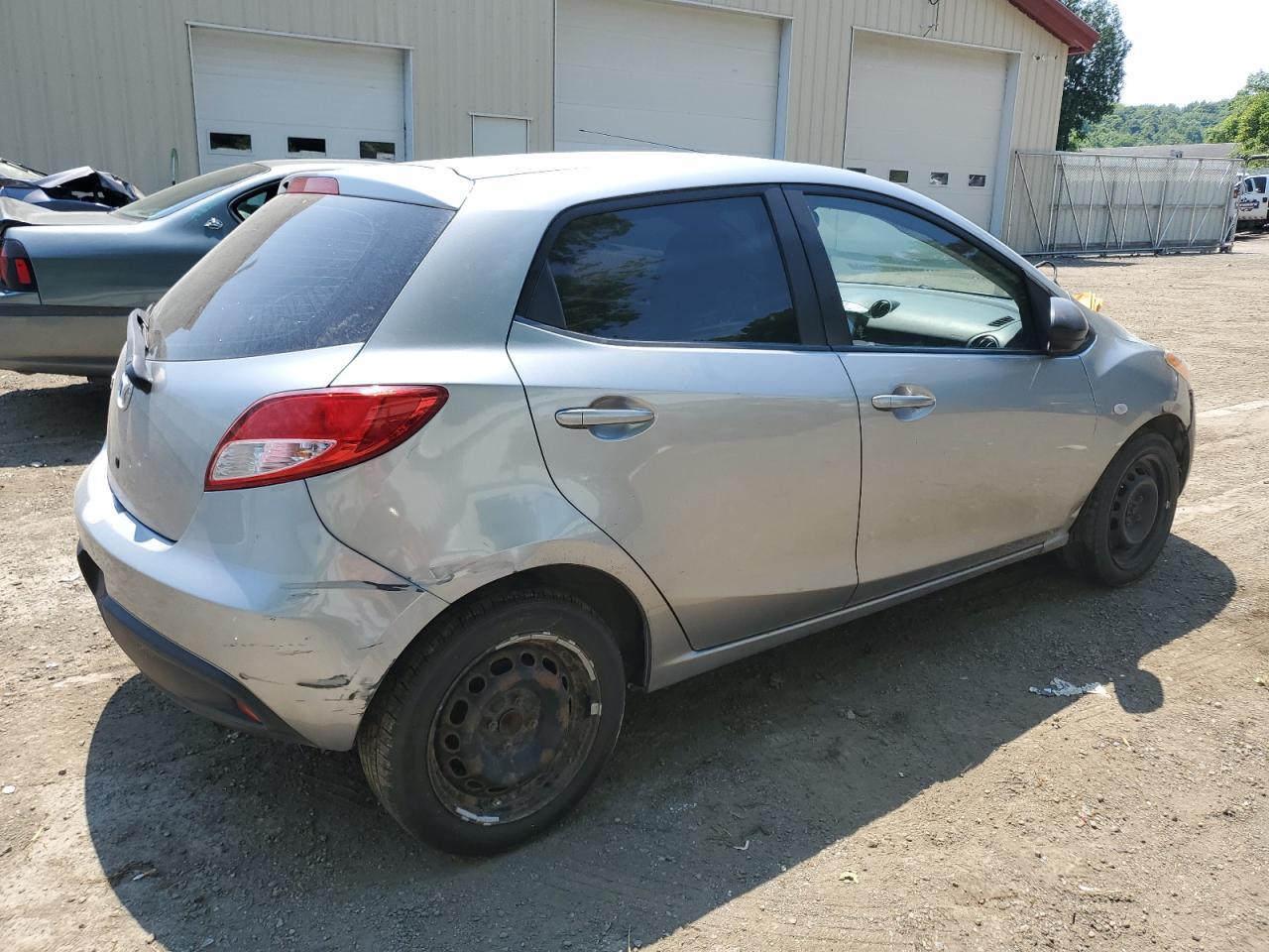 2011 Mazda Mazda2 - Фото 3