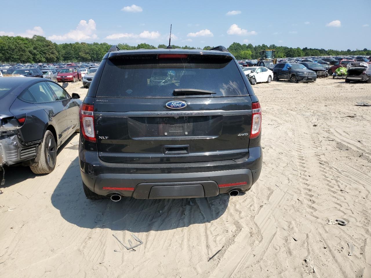 2015 Ford Explorer Xlt - Image 6
