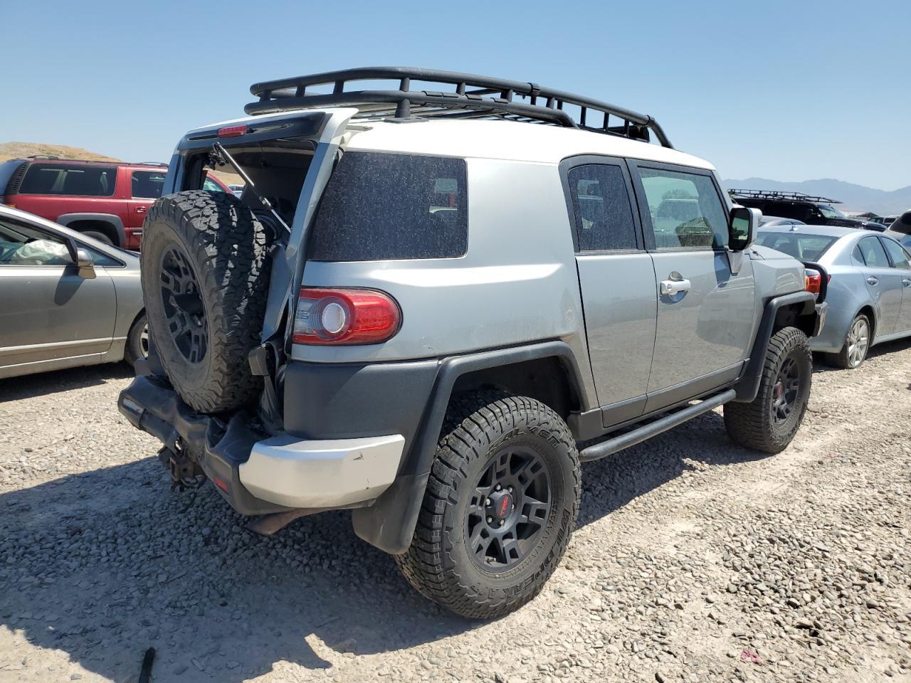 2012 Toyota Fj Cruiser - Фото 3