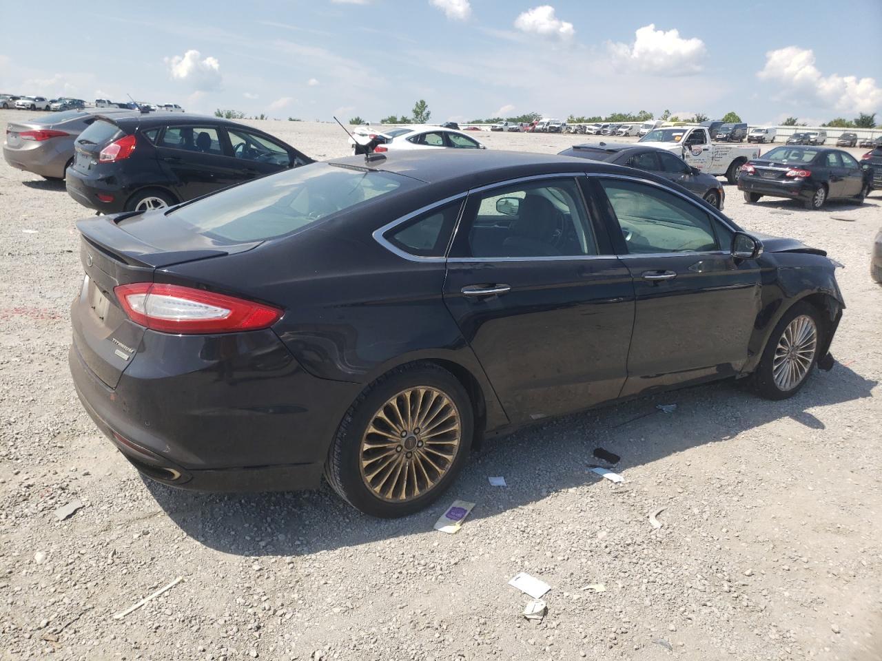 2016 Ford Fusion Titanium - Фото 3