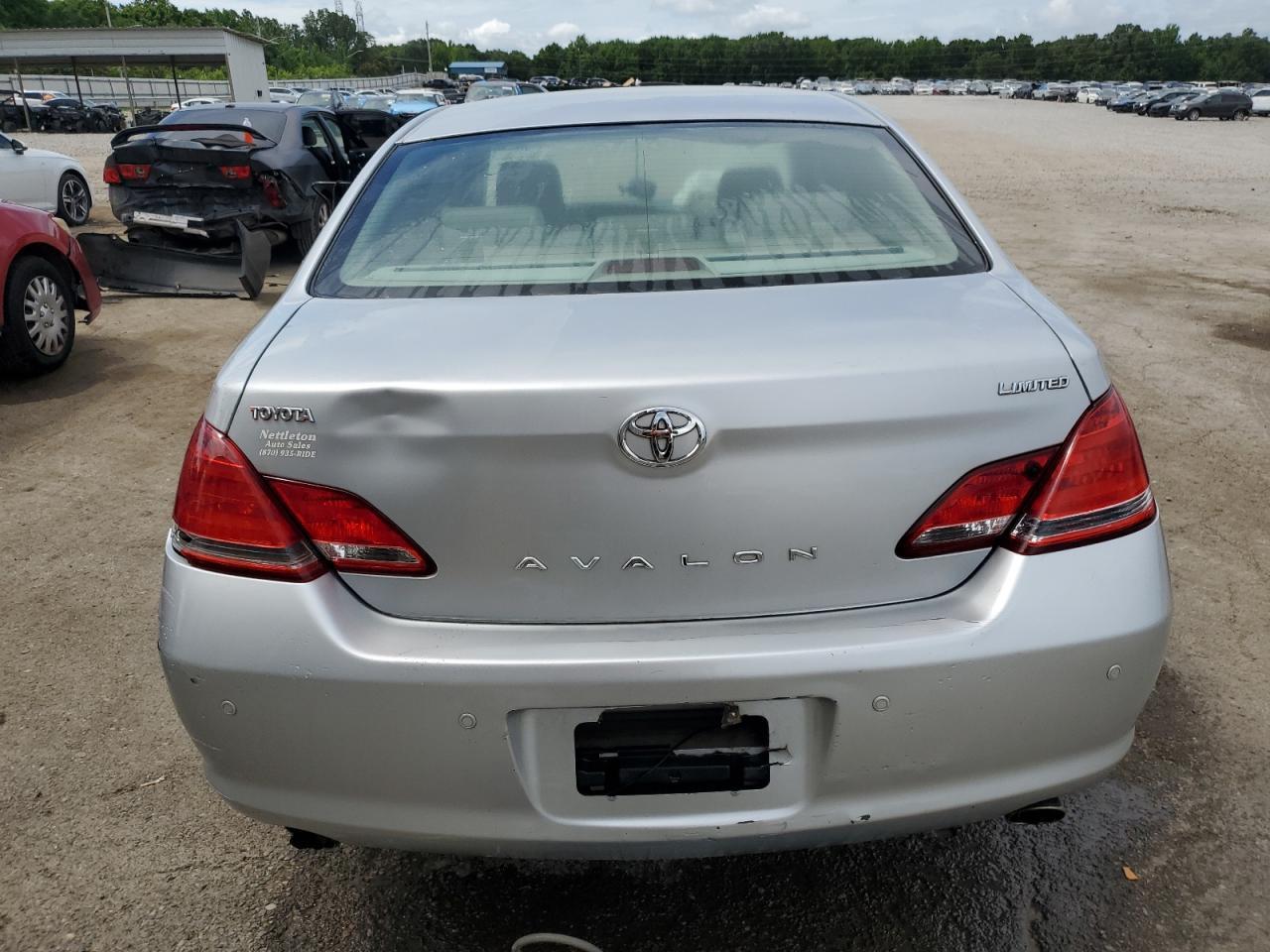2006 Toyota Avalon Xl - Image 6