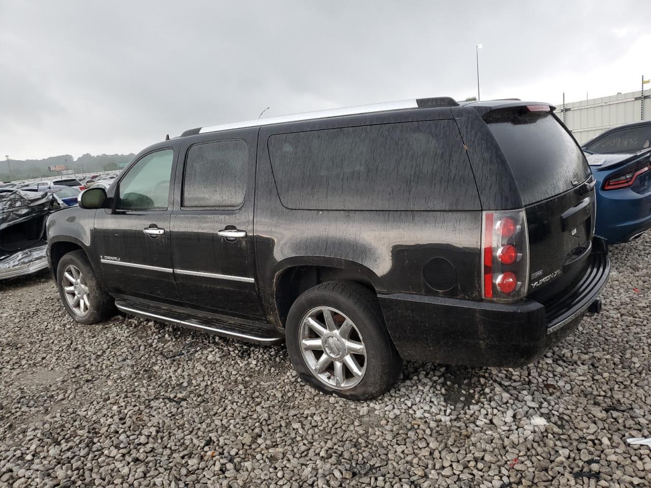 2009 GMC Yukon Xl Denali - Фото 2