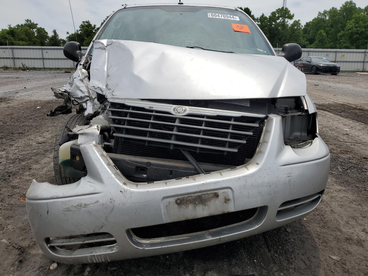 2007 Chrysler Town & Country - Image 5