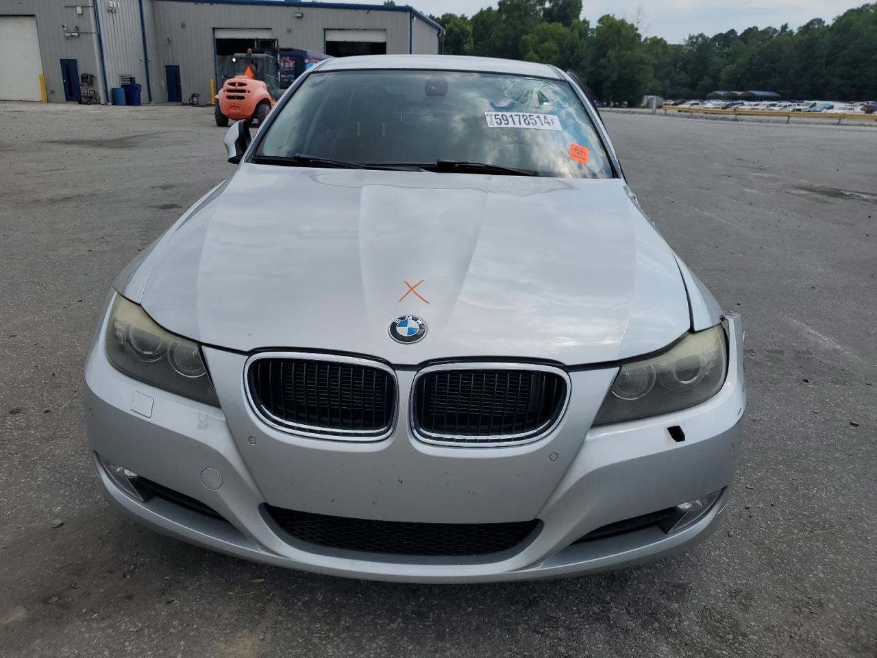 2011 BMW 328 Xi - Image 5