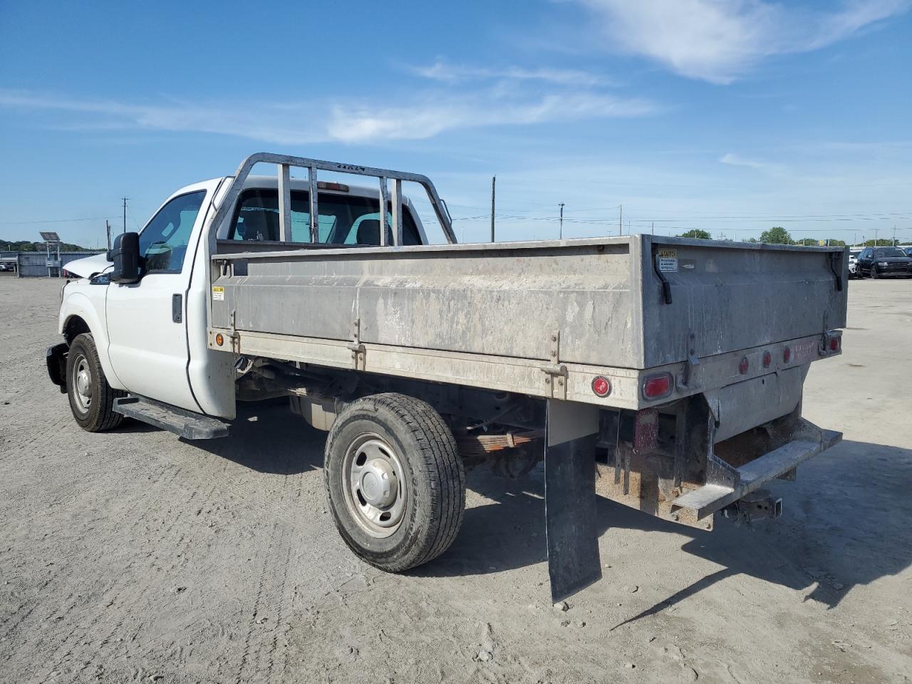 2011 Ford F350 Super Duty - Фото 2