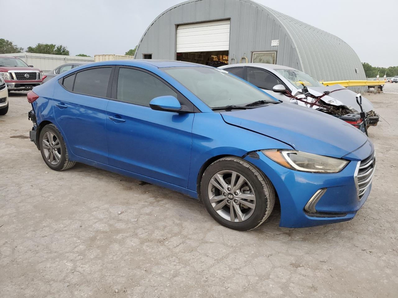2017 Hyundai Elantra Se - Фото 4