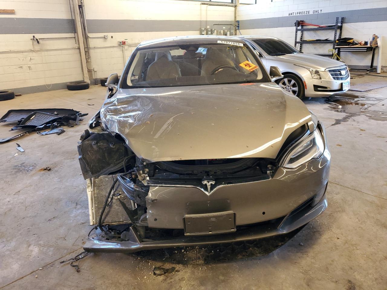 2016 Tesla Model S - Image 5