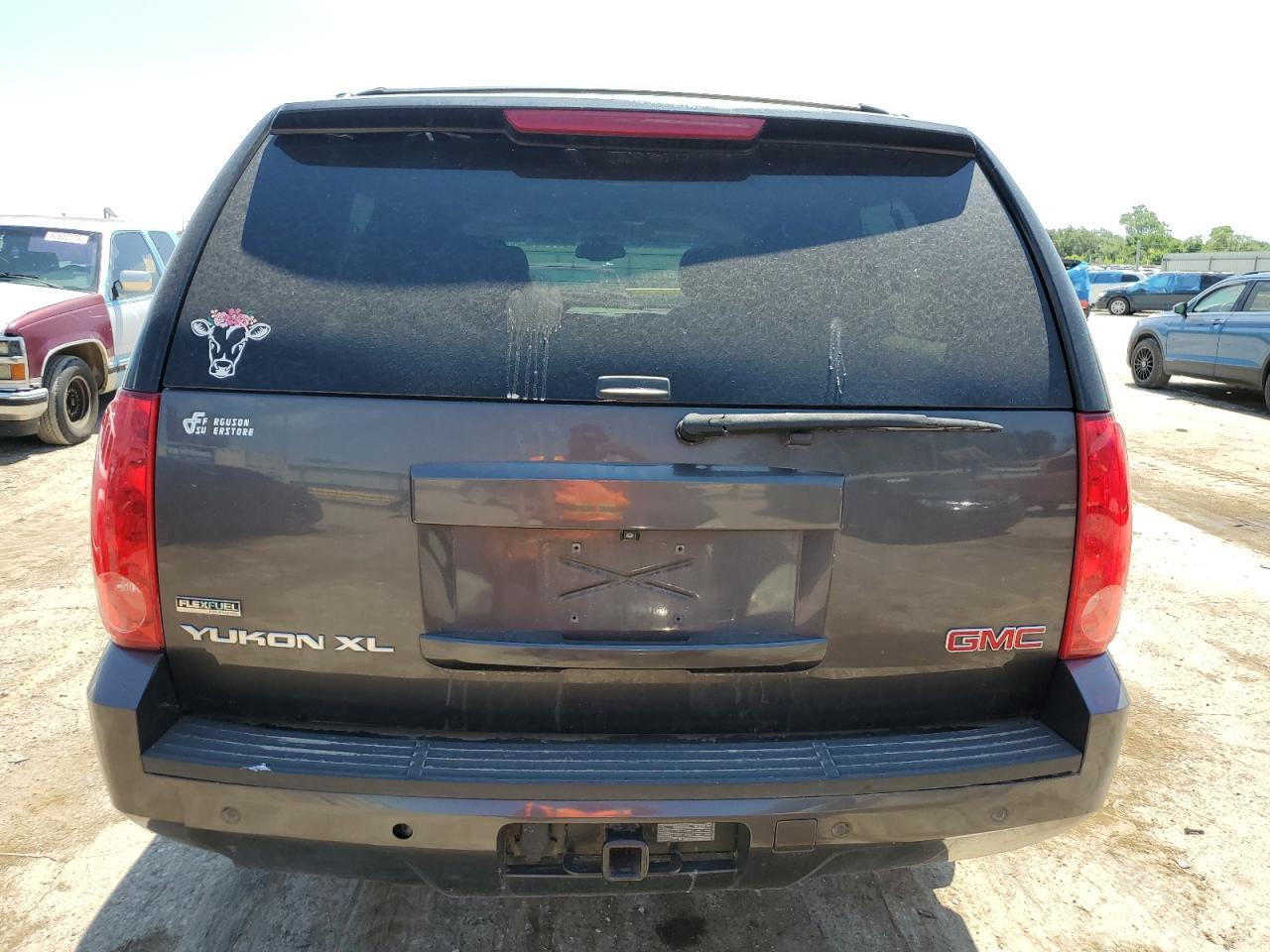 2011 GMC Yukon Xl K1500 Slt - Image 6
