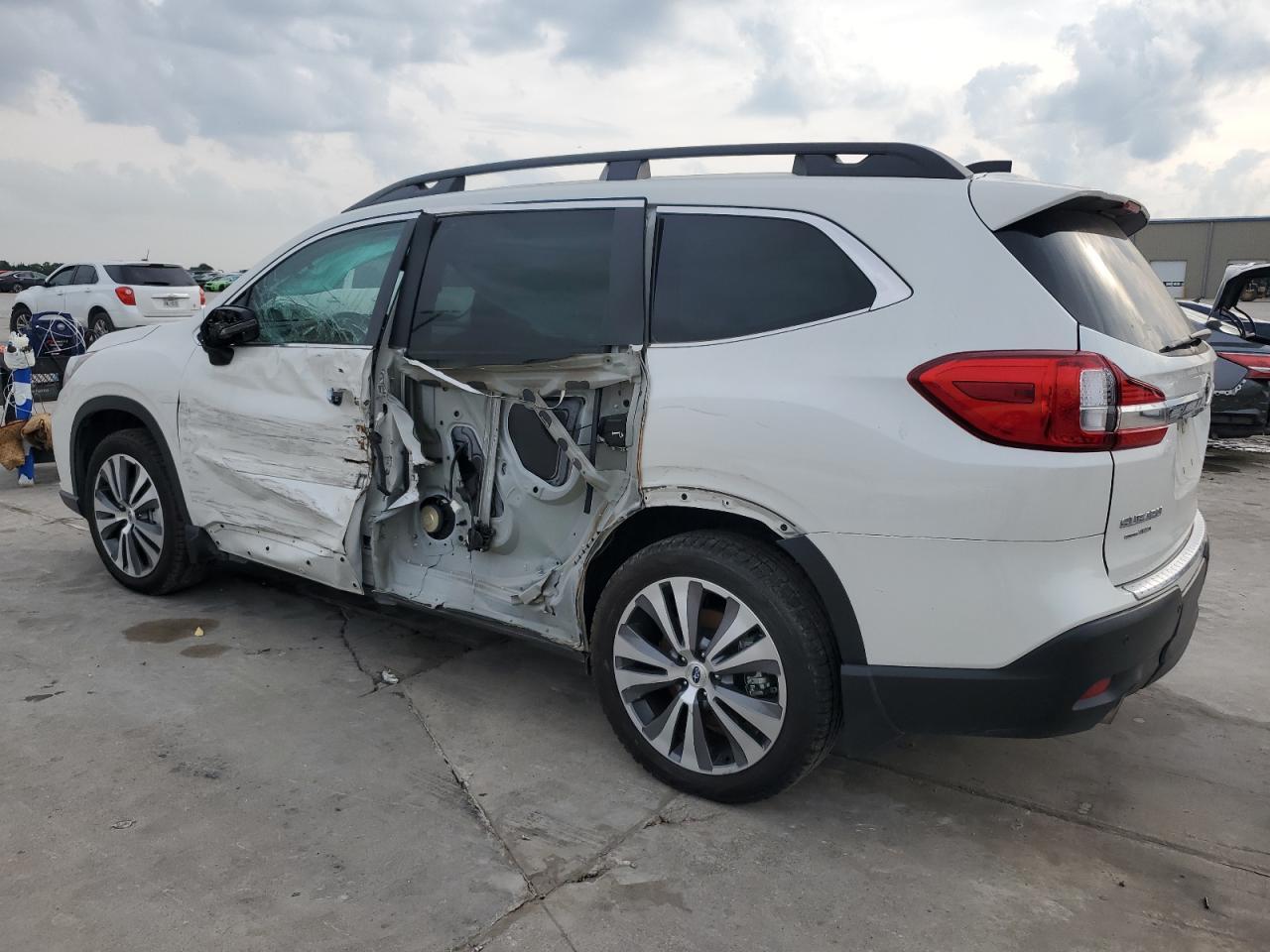 2020 Subaru Ascent Touring - Фото 2