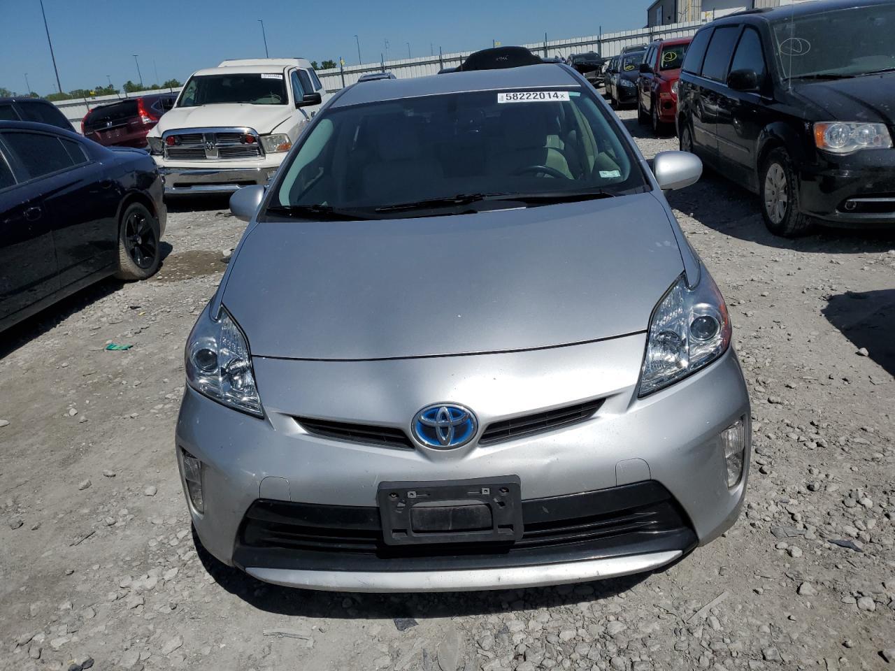 2012 Toyota Prius - Фото 5