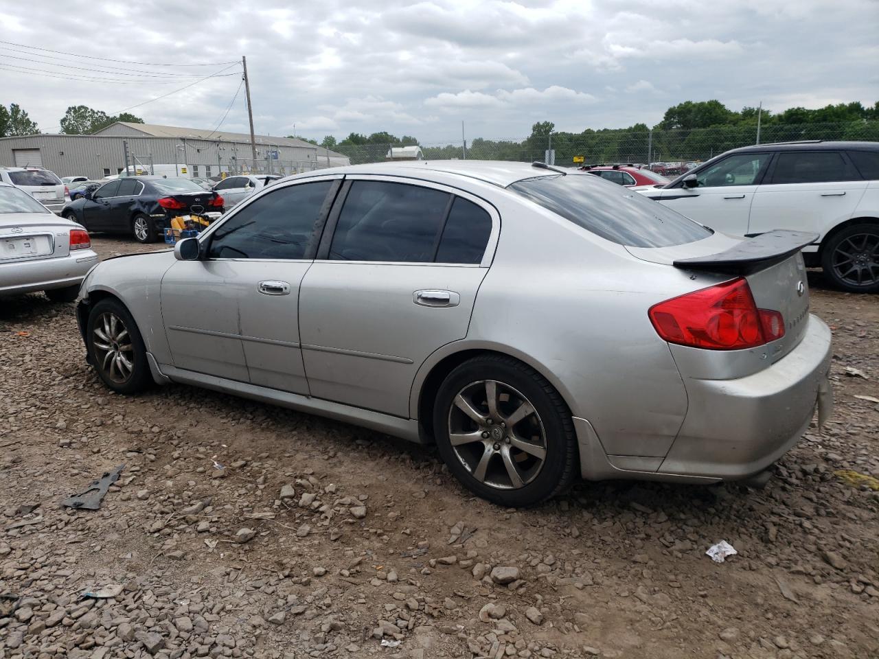 2005 Infiniti G35 - Image 2