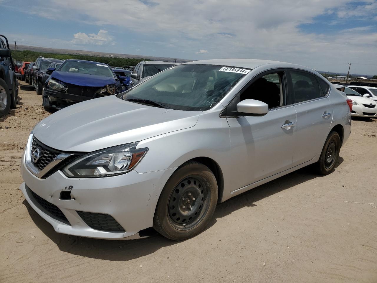 2016 Nissan Sentra S - Фото 2