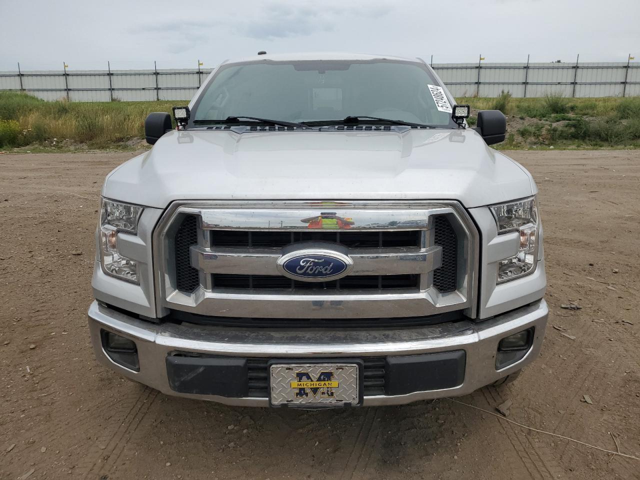 2017 Ford F150 Supercrew - Image 5