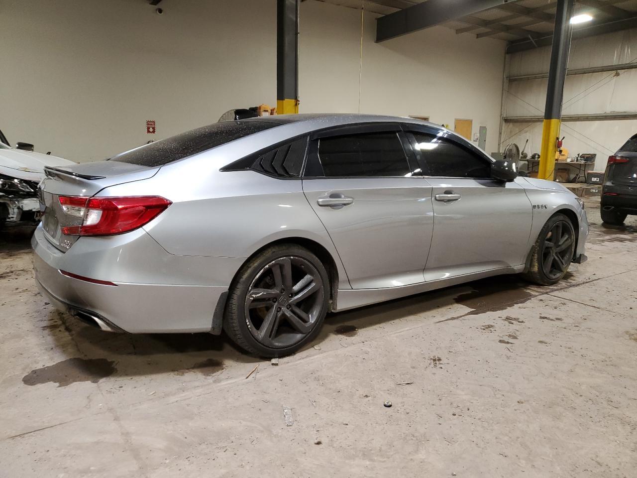 2021 Honda Accord Sport - Фото 3