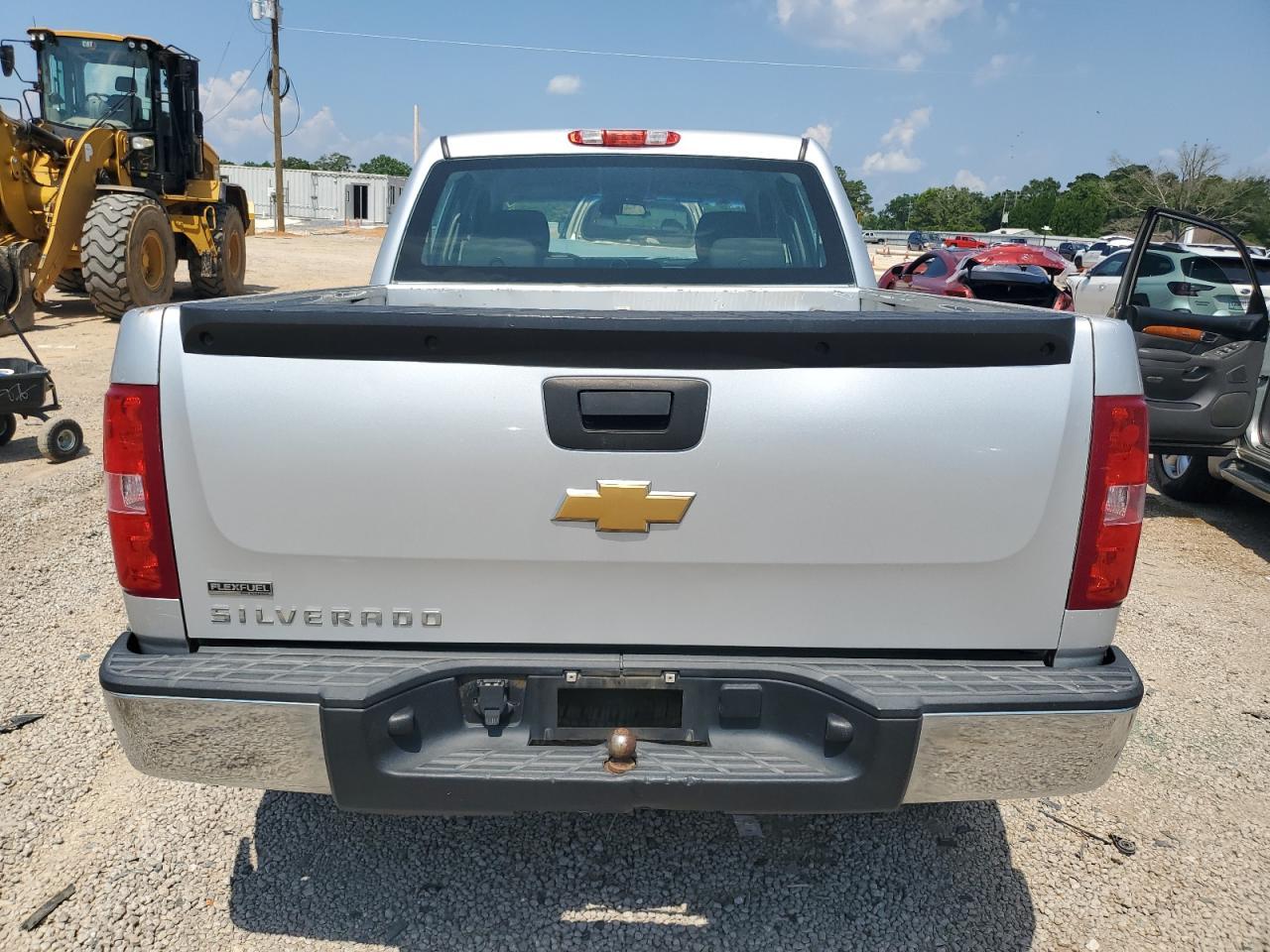2012 Chevrolet Silverado C1500 - Image 6