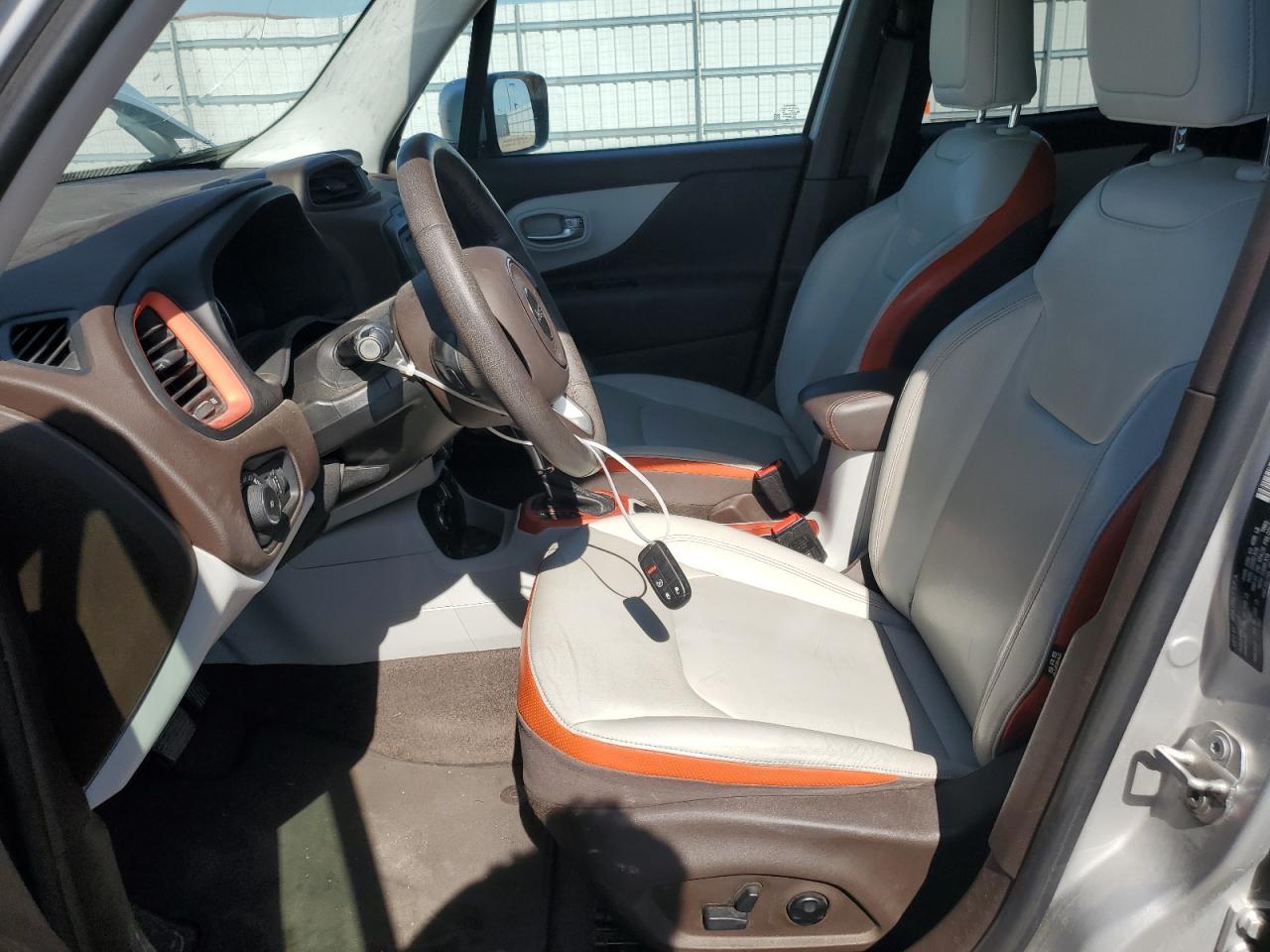 2017 Jeep Renegade Limited - Image 7