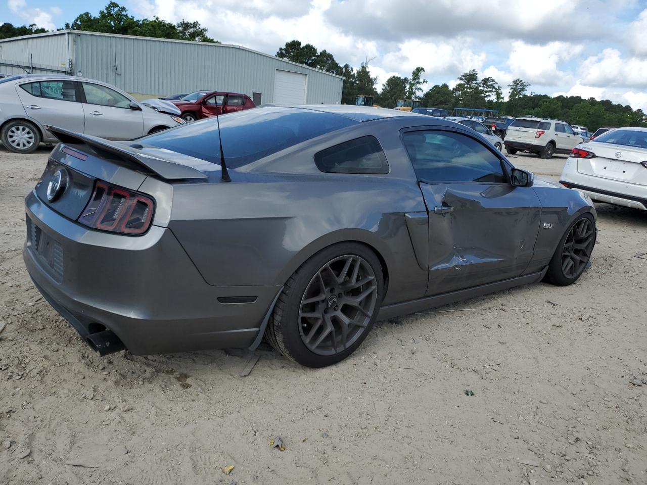 2013 Ford Mustang Gt - Фото 3