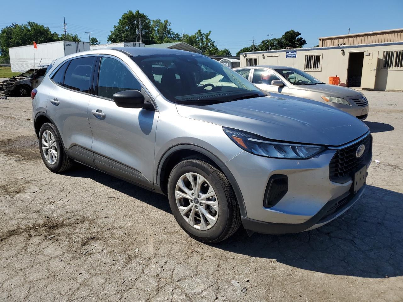 2023 Ford Escape Active - Фото 4