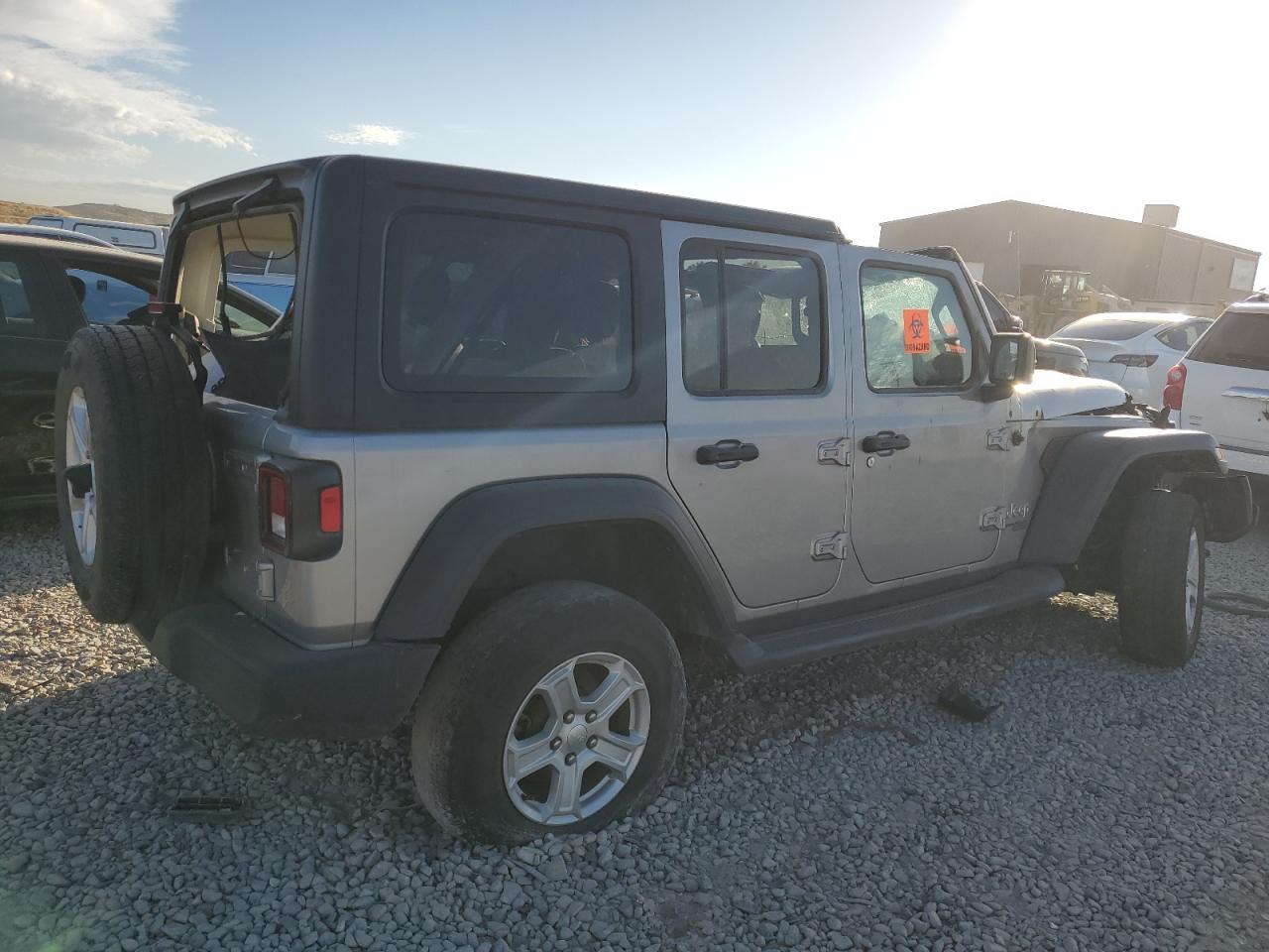 2020 Jeep Wrangler Unlimited Sport - Фото 3