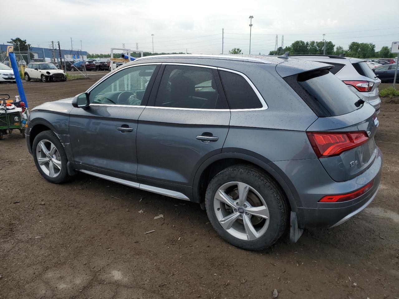 2018 Audi Q5 Premium Plus - Фото 2