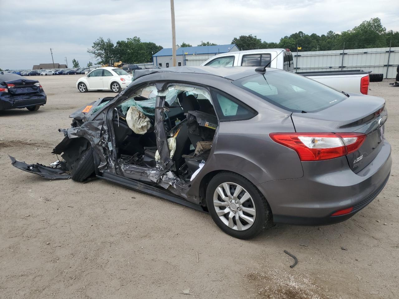 2012 Ford Focus Se - Image 2