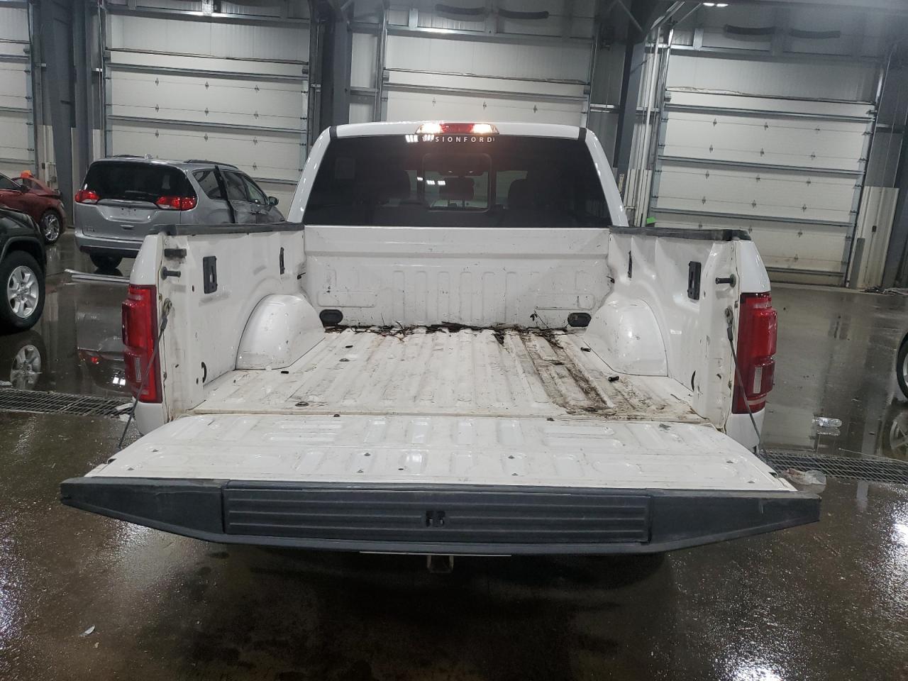 2015 Ford F150 Supercrew - Фото 6