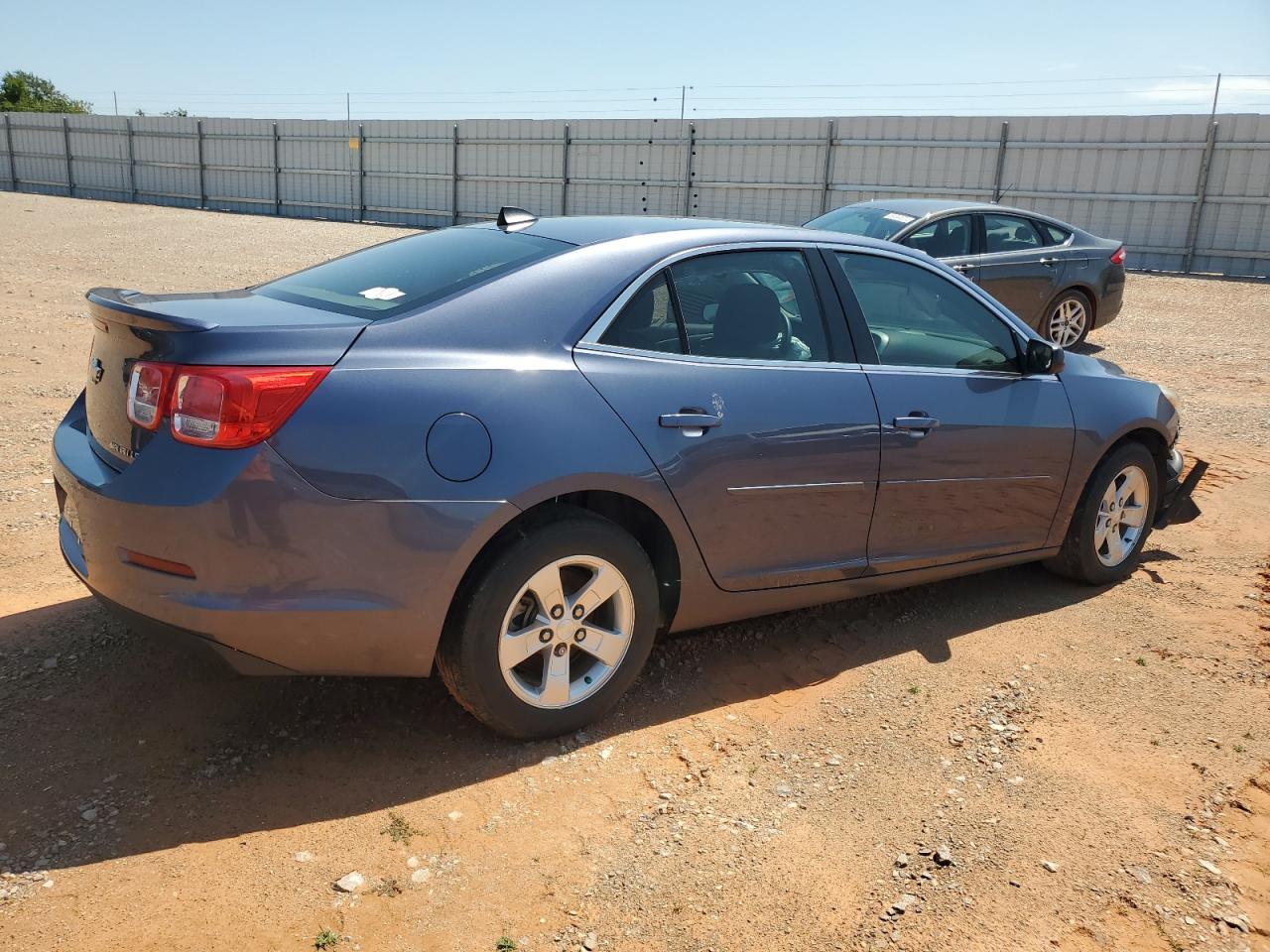 2014 Chevrolet Malibu Ls - Фото 3