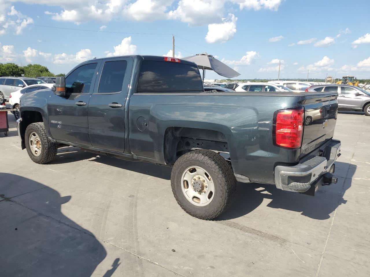 2017 Chevrolet Silverado C2500 Heavy Duty - Фото 2