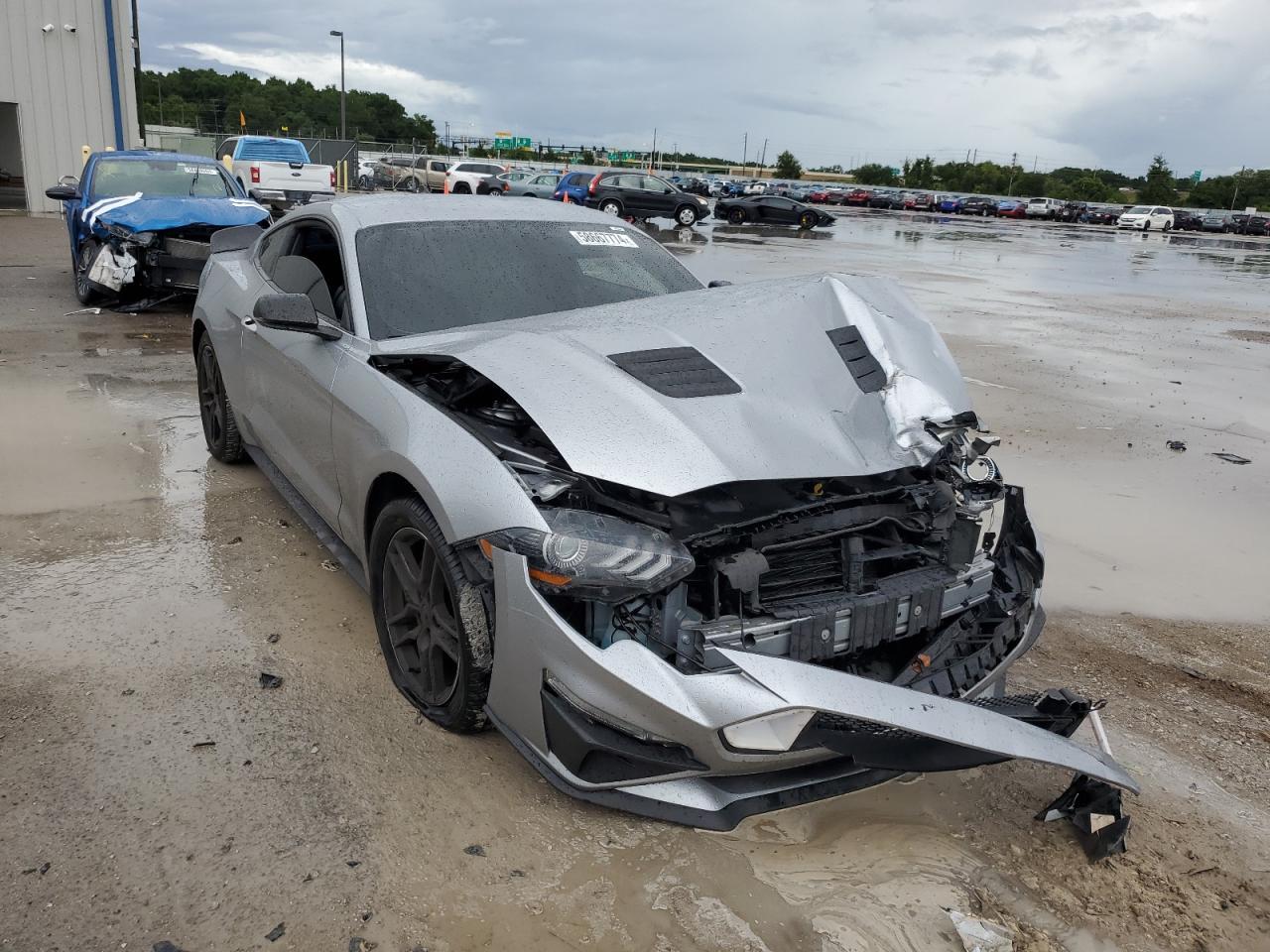 2020 Ford Mustang - Фото 4