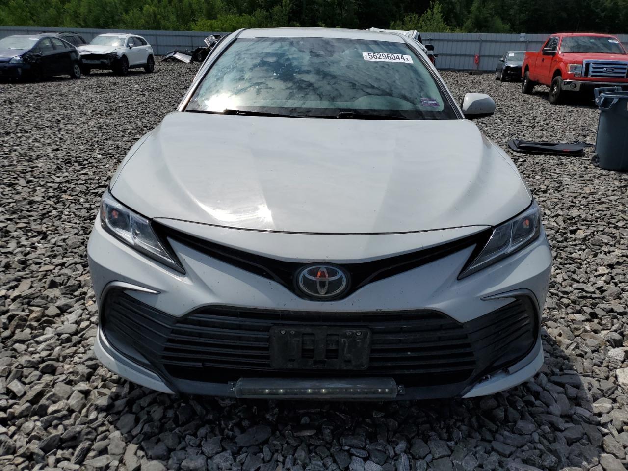 2022 Toyota Camry Le - Фото 5