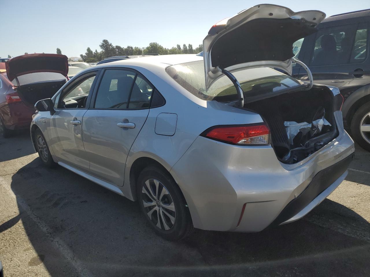 2021 Toyota Corolla Le - Image 2