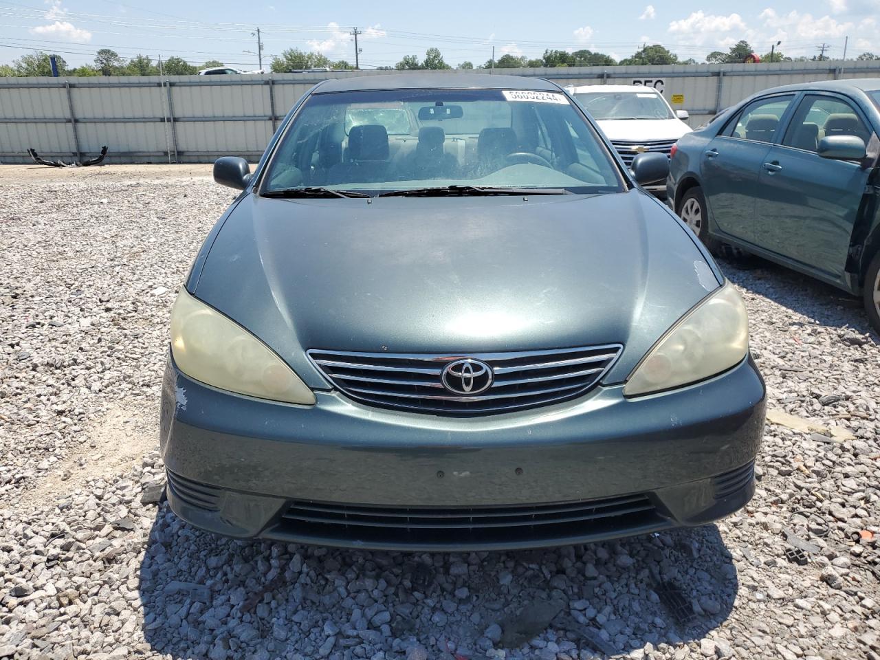 2005 Toyota Camry Le - Image 5