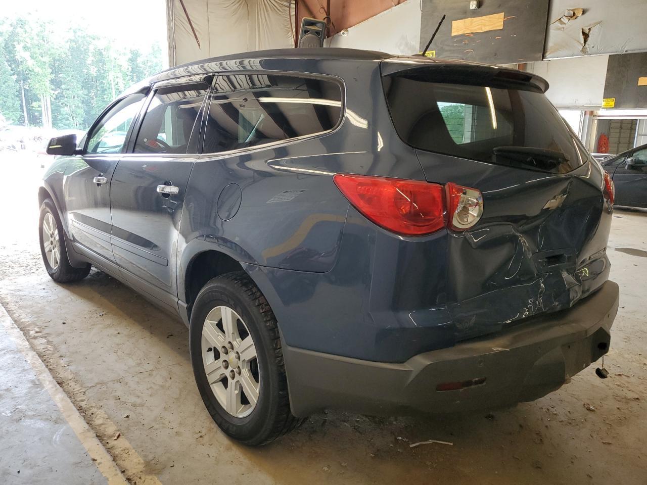 2012 Chevrolet Traverse Lt - Image 2
