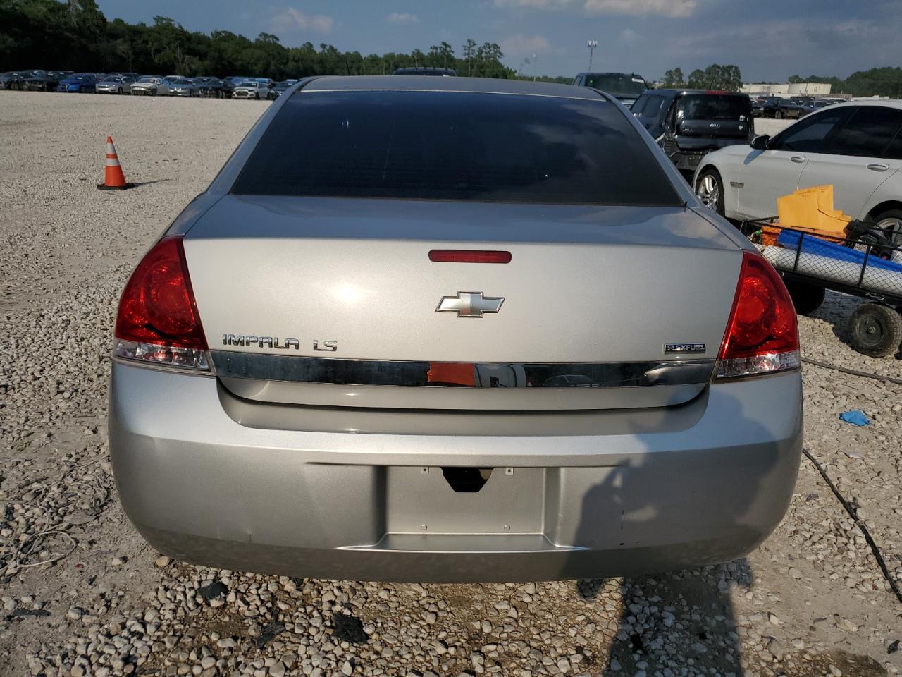 2008 Chevrolet Impala Ls - Фото 6