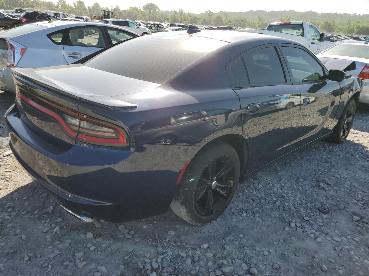 2015 Dodge Charger Sxt - Фото 3