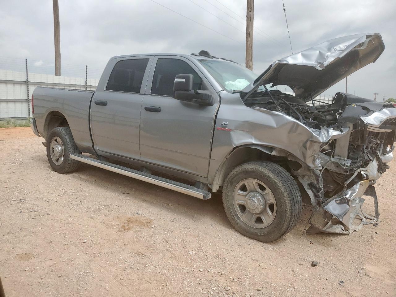 2023 Ram 2500 Tradesman - Фото 4