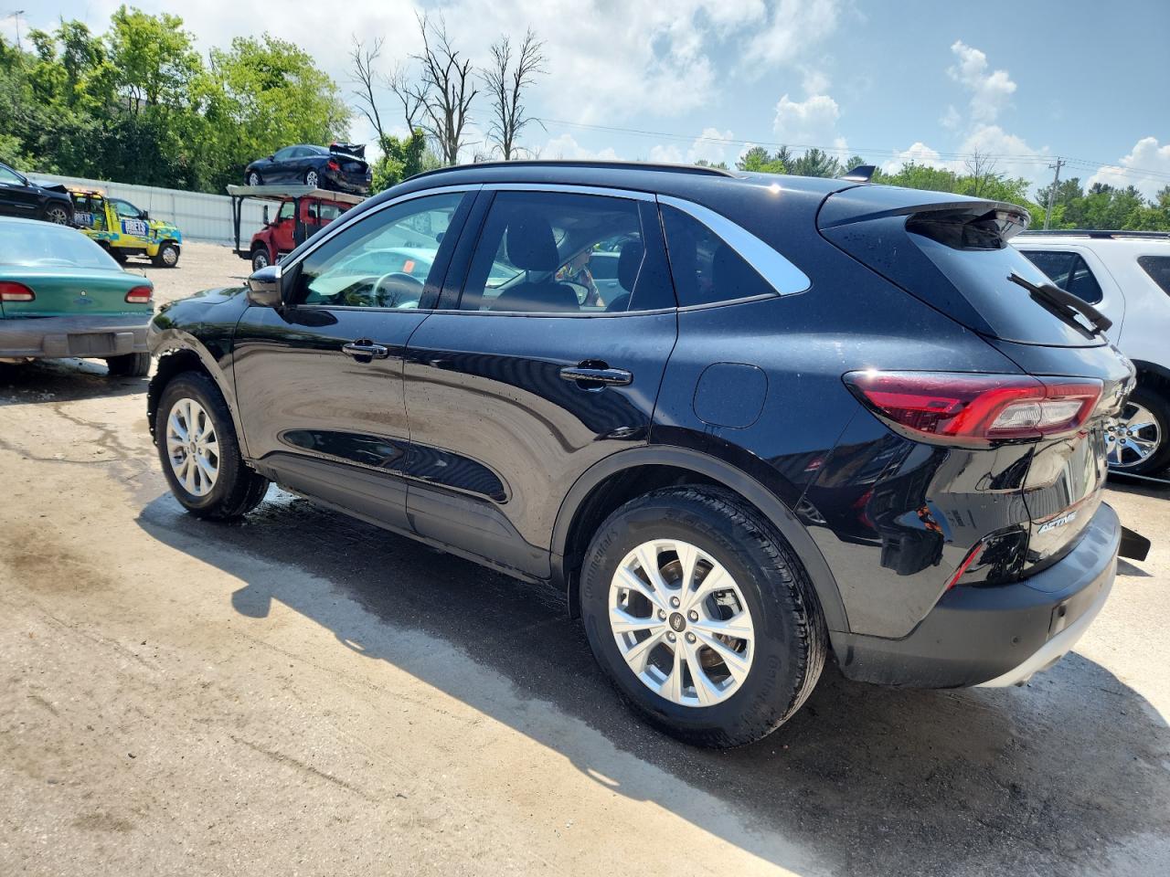 2024 Ford Escape Active - Фото 2