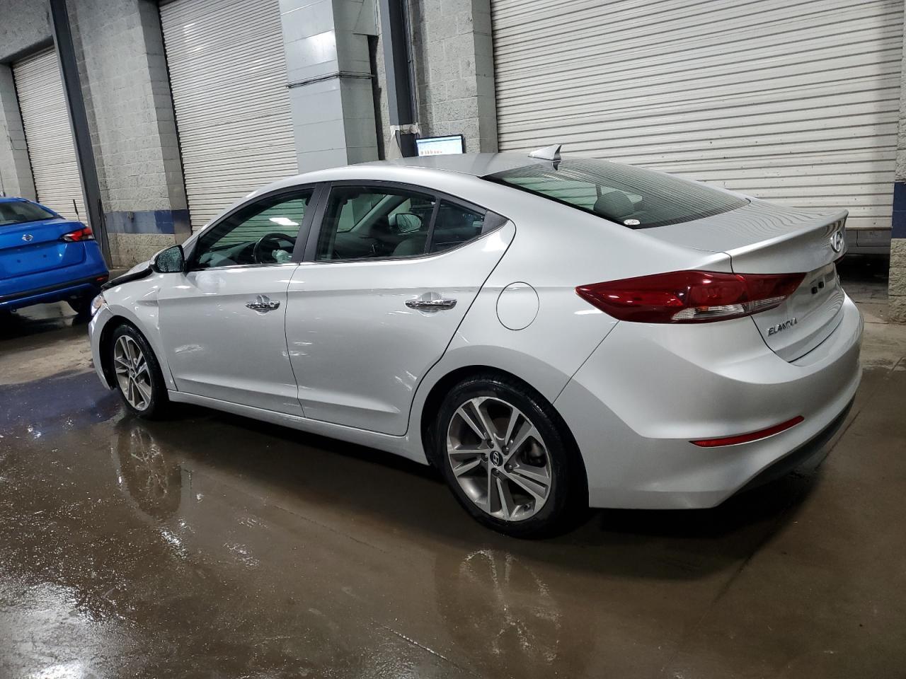 2017 Hyundai Elantra Limited - Фото 2