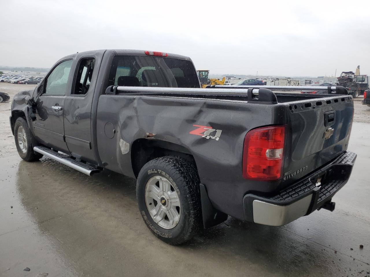 2010 Chevrolet Silverado K1500 Lt - Image 2