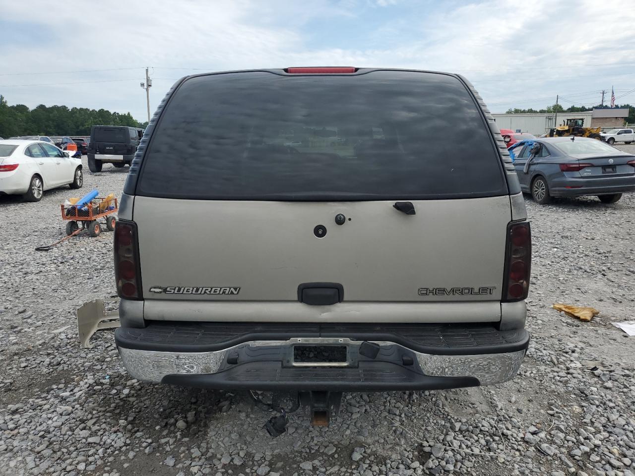 2002 Chevrolet Suburban - Фото 6
