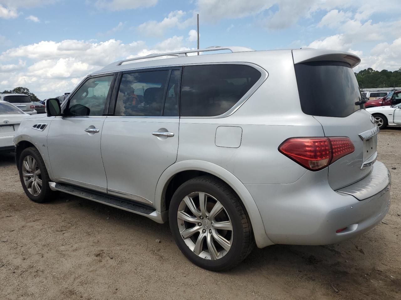 2016 Infiniti Qx80 - Image 2