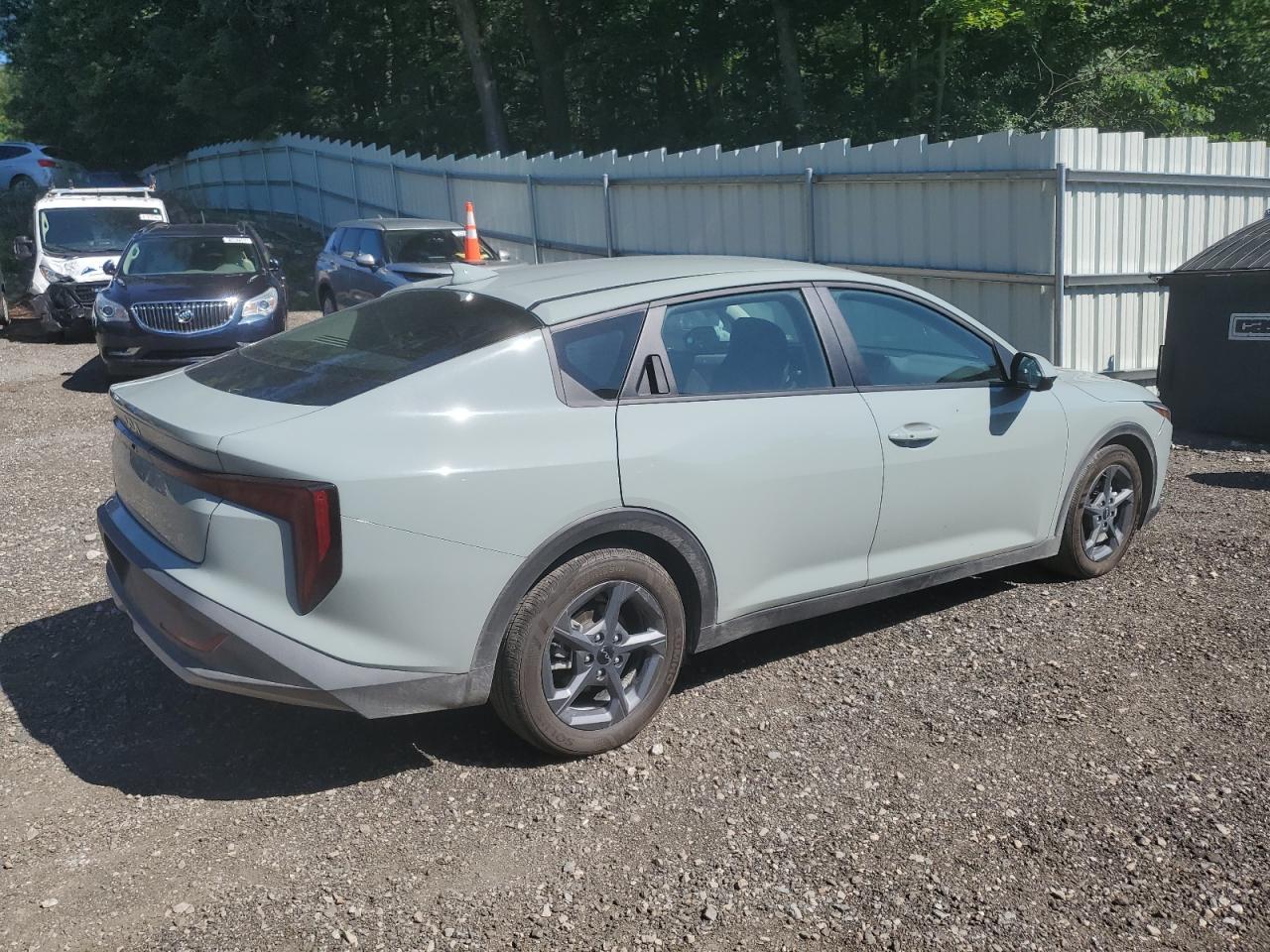 2025 Kia K4 Lx - Image 3