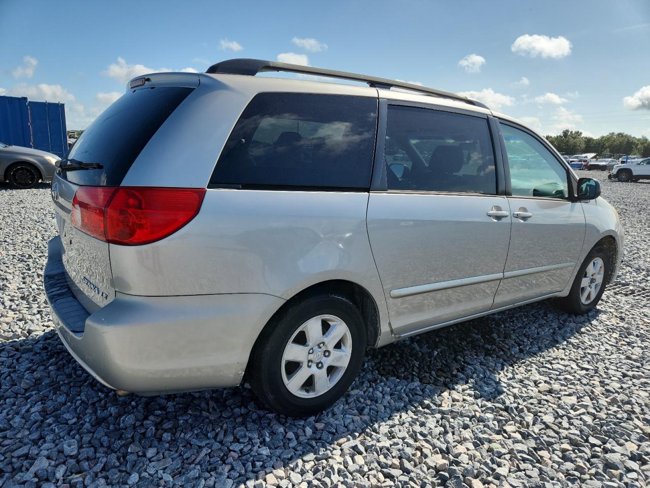 2007 Toyota Sienna Ce - Фото 3