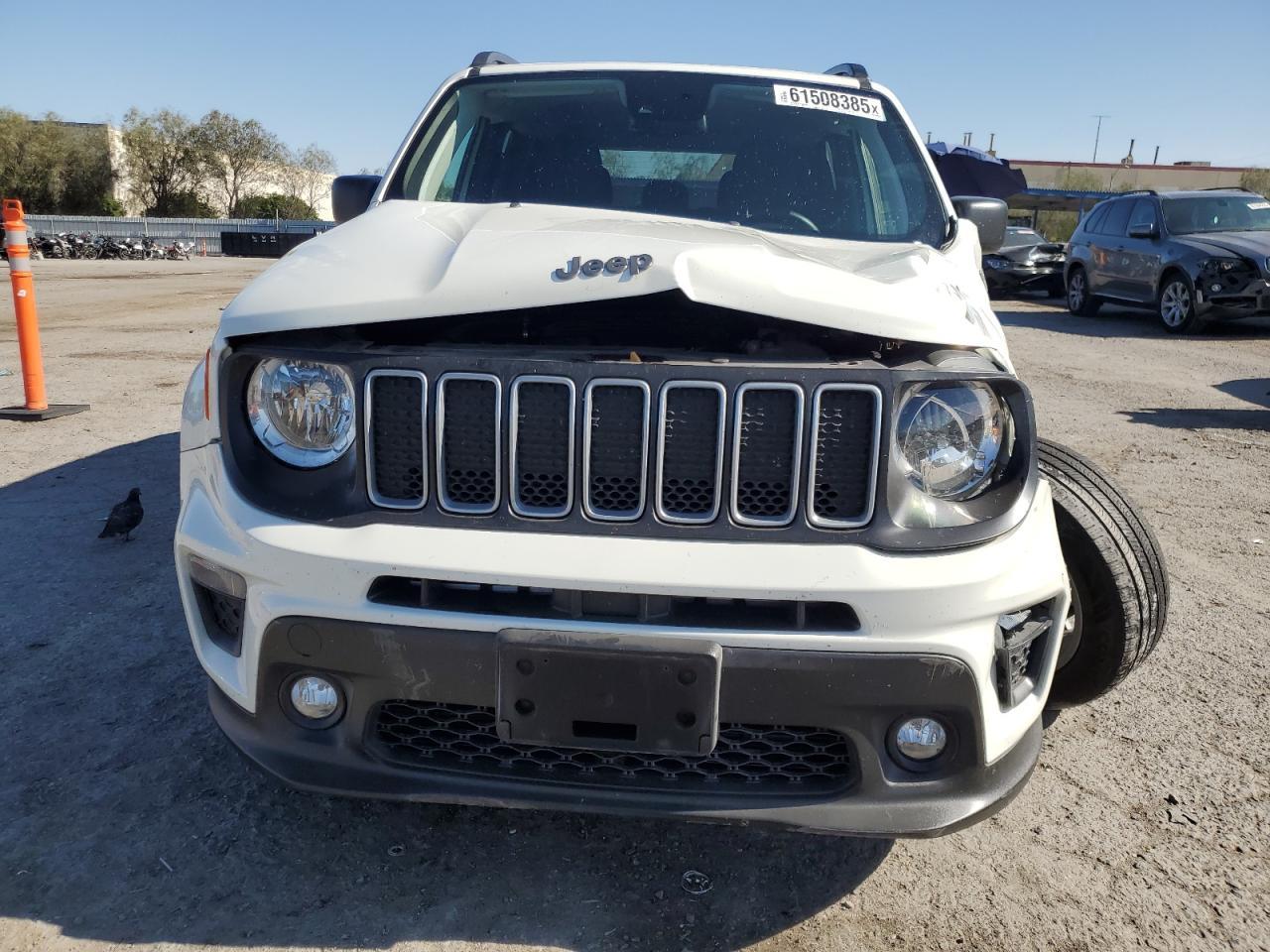 2022 Jeep Renegade Latitude - Фото 5