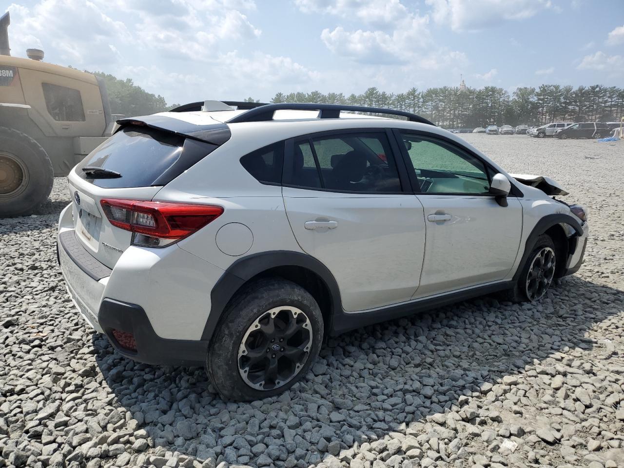 2021 Subaru Crosstrek Premium - Image 3