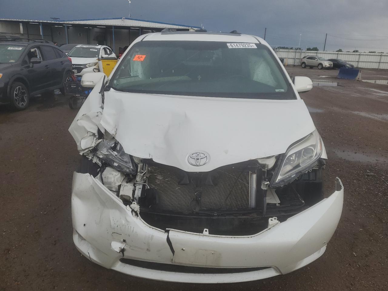 2015 Toyota Sienna Xle - Фото 5